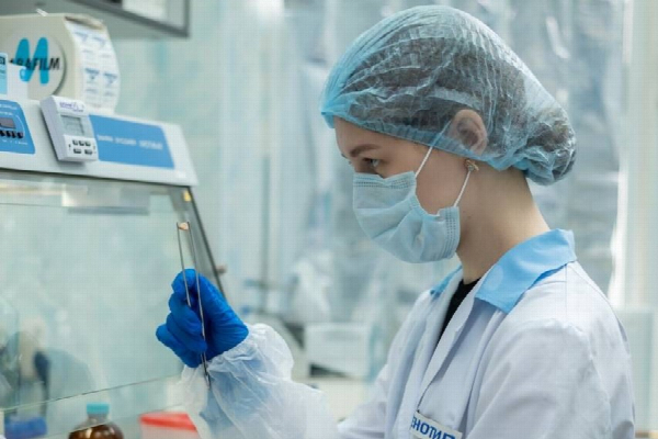 Ростовская студентка разработала раствор, который поможет в борьбе с раком
