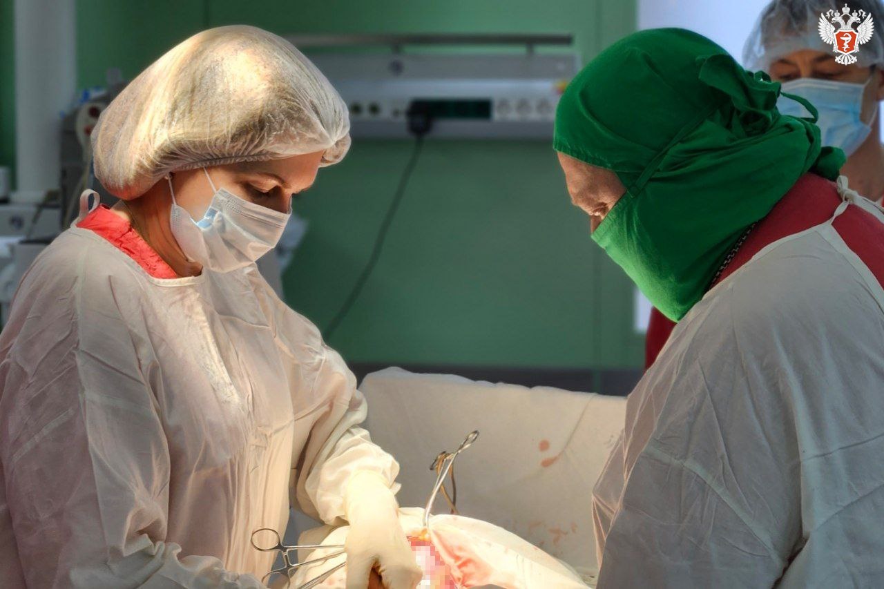 Врачи из Балашихи удалили 74-летней женщине 17-килограммовую опухоль