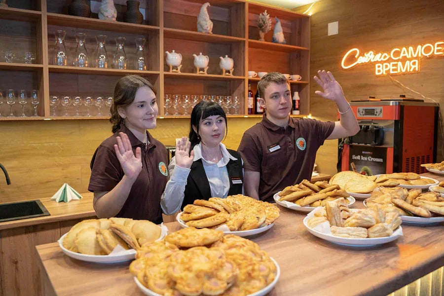 В парке Нягани открыли кафе национальной кухни