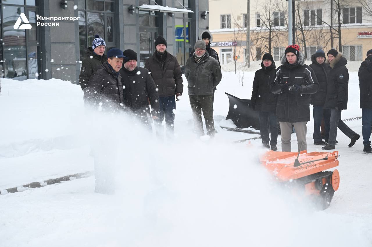 В Татарстане создали роботов для уборки снега