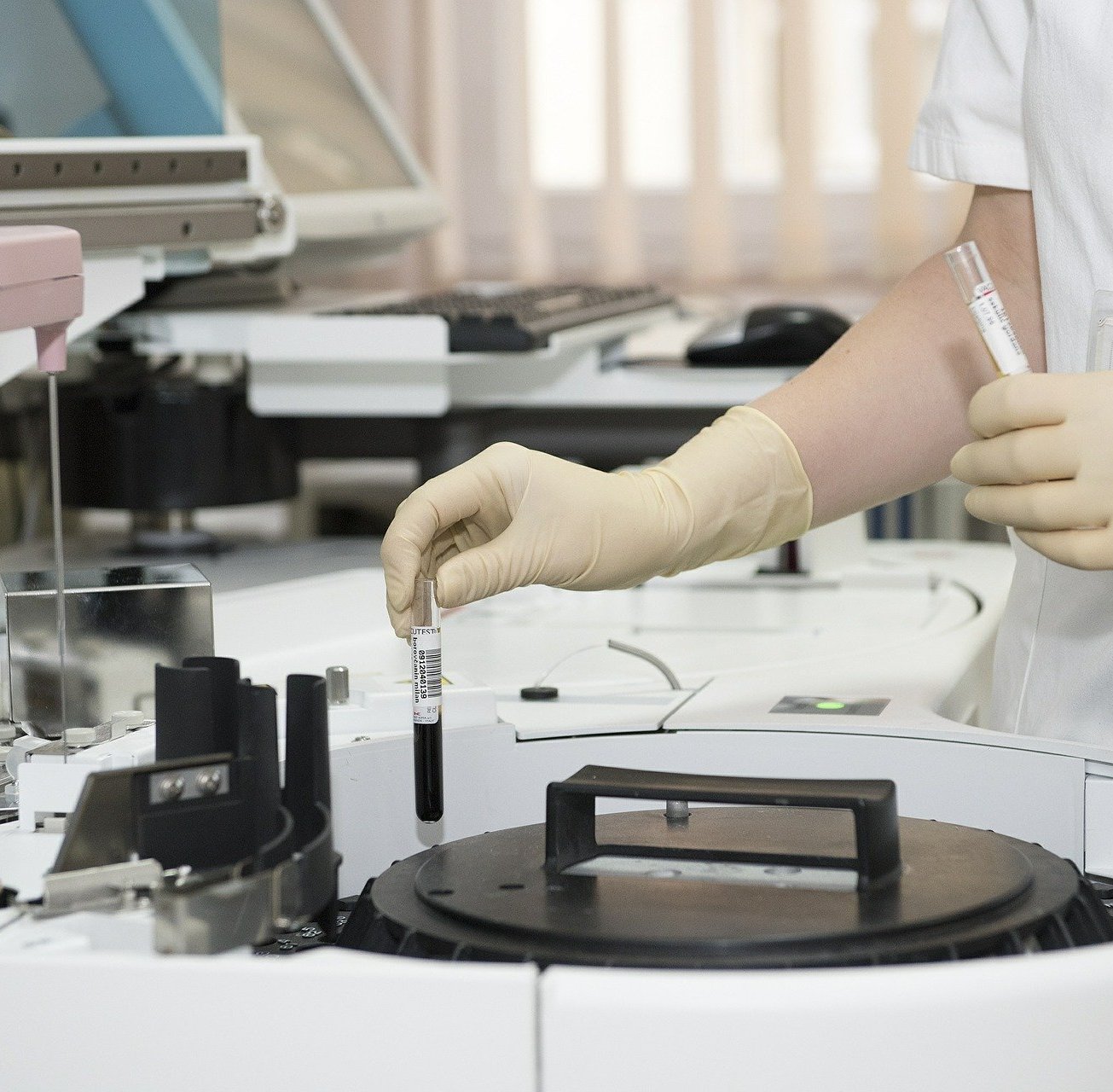 «Парус электро» оснащает больницы ИБП для бесперебойной работы медучреждений в период пандемии