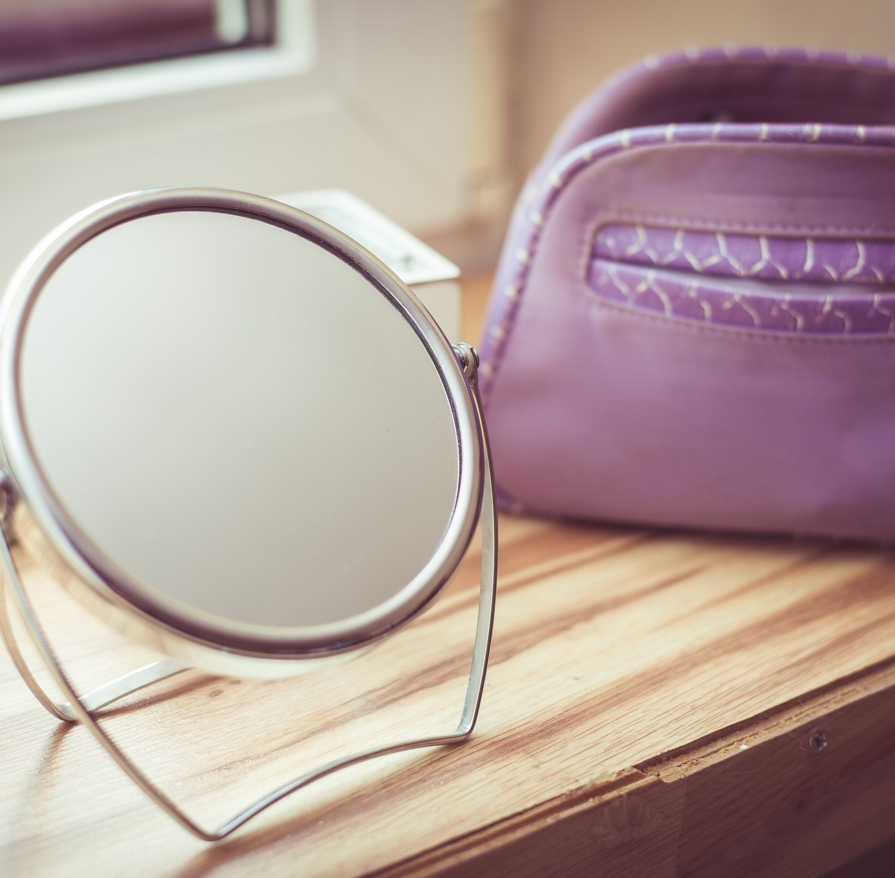 Компания «АПТОС ГРУПП» начала продажу нитей с гиалуроновой кислотой в 2020 г.